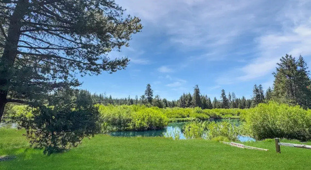Коттедж Aspen Place 3 Bedroom Home