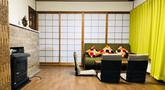 Коттедж с 3 комнатами Chano Onsen House