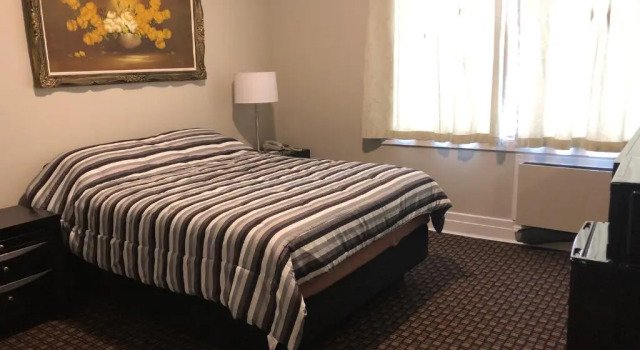Номер Deluxe Royal Hotel