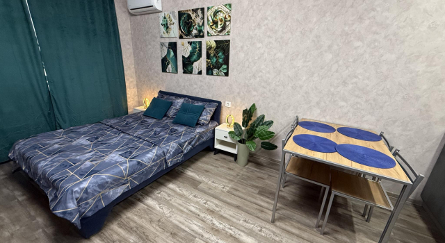 Apartments on 156 Marshal Zhukov Street, Prenota Appartamento Oktyabrsky Administrative District 