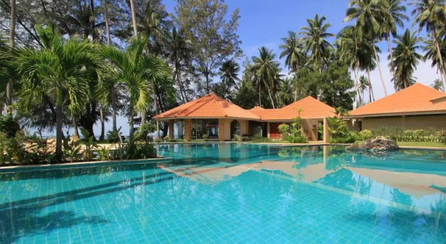 Полулюкс The Siam Residence Boutique Resort