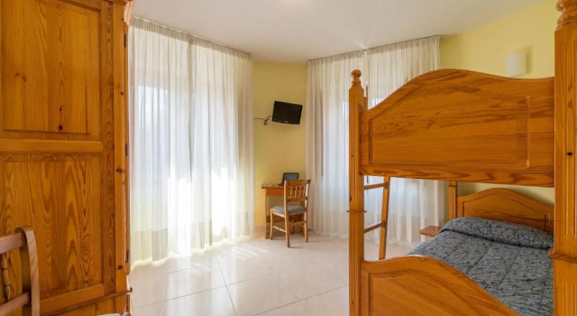 Семейный номер Standard Hotel Iris