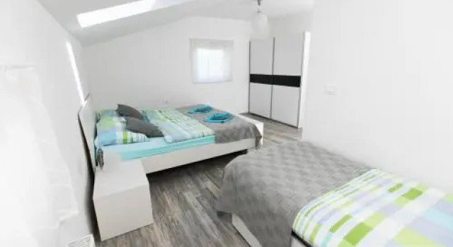 Emerald Soca Apartment, Book Lejlighed Hoteller i Tolmin med parkering, Parkering