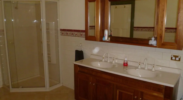 Номер Standard Donalea 2 Bedroom Riverview Apartment