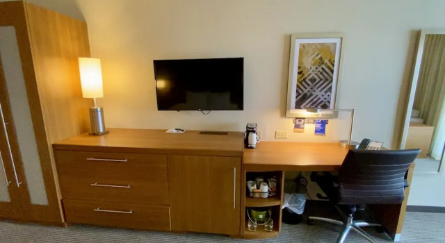 Четырёхместный номер Standard с балконом и с видом на город Hyatt Place Ocean City Oceanfront