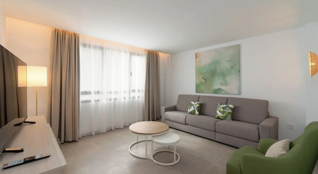 Апартаменты Ereza Suites