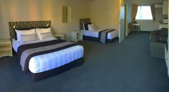Студия Deco City Motor Lodge