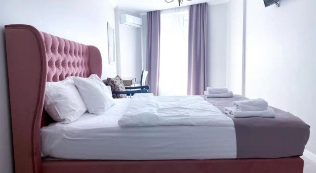 Двухместный номер Deluxe с балконом Opera Center Hotel & Apartments