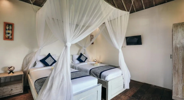 Ubud Glassy Villa by Pramana Villas, Rezerwuj Willa Hotele w Gianyar z basenem, Basen