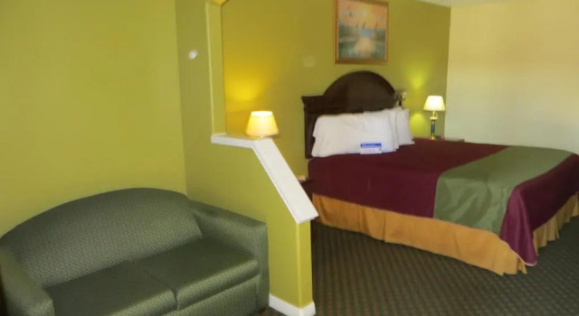Люкс Americas Best Value Inn & Suites Hempstead Prairie View
