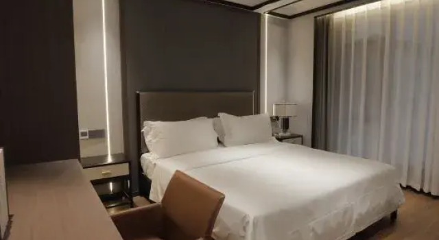 Люкс Floral Hotel·Summer Mountain Puju Hotel