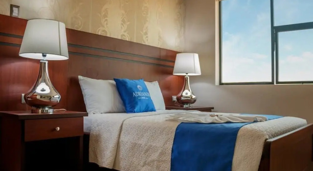 Suite Hotel Adriands
