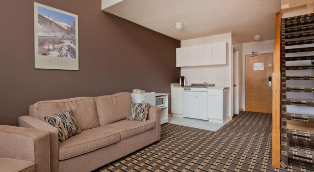 Super 8 by Wyndham Valemount, Buchen Sie Hotel SPA-Hotels in British Columbia, SPA