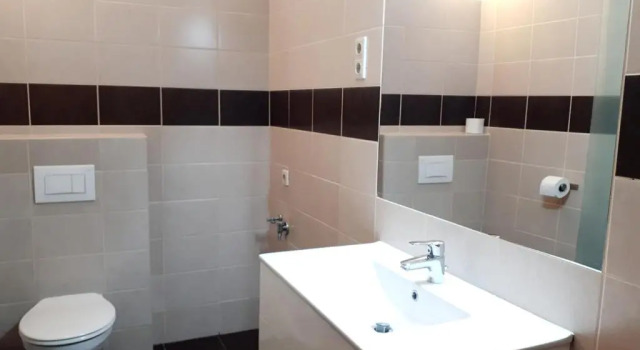 Студия Market Square Apartment
