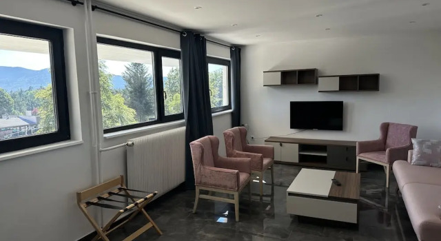 Полулюкс Hotel Parc Les Cigognes