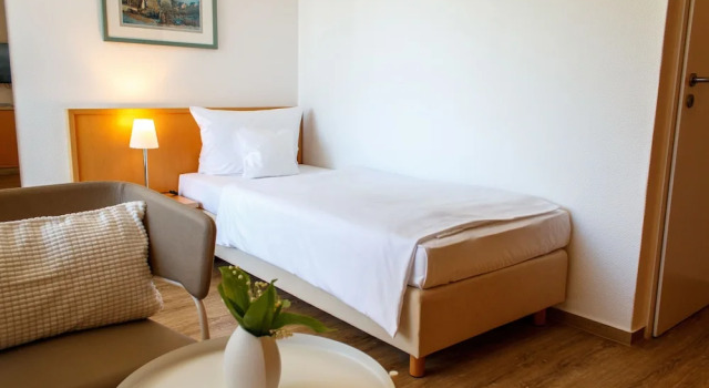 Одноместный номер Comfort с балконом и с видом на город Inselhotel Rügen