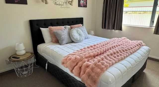 Люкс Comfort Centre Court Motel
