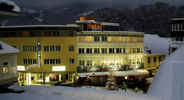 Трёхместный номер Standard Hotel Hecher