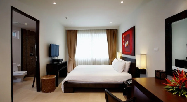 Номер Standard 3BR Penthouse with Ocean View & Private Rooftop in Rawai