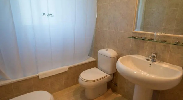 Апартаменты с 2 комнатами с балконом Hotel Atlántico Sanxenxo