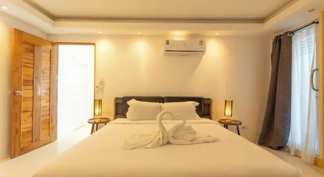 4 Private Sea-View Apartments V104