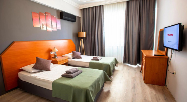 HMA Hotel & Suites
