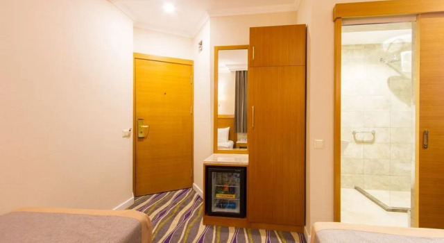 Dogan Royal Hotel, Rezerwuj Hotel Ankara Central Anatolia Region