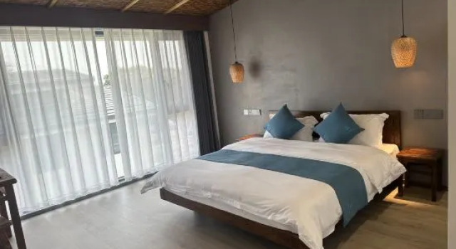 Люкс Deluxe Kunshan Guiyuantianju Residence