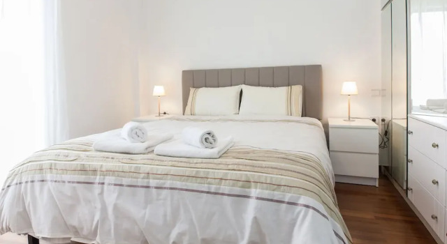 Апартаменты Faliro 2 Bd Escape Modern Living