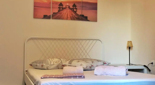 Argo apartment 15min from the airport, 1min from the beach