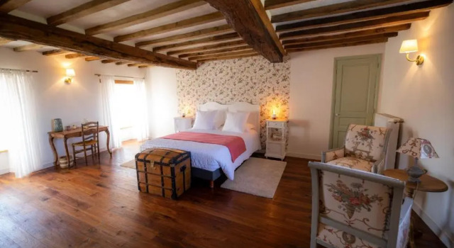 Au Manoir des Loges, Book Hotel Hoteller i Tourville-sur-Sienne med pool, Swimmingpool