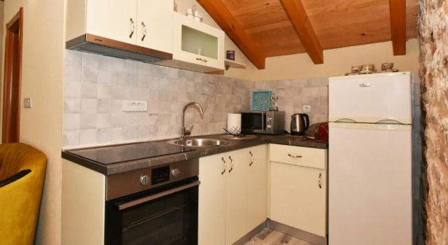Апартаменты с 2 комнатами с видом на море Stone house Morinj