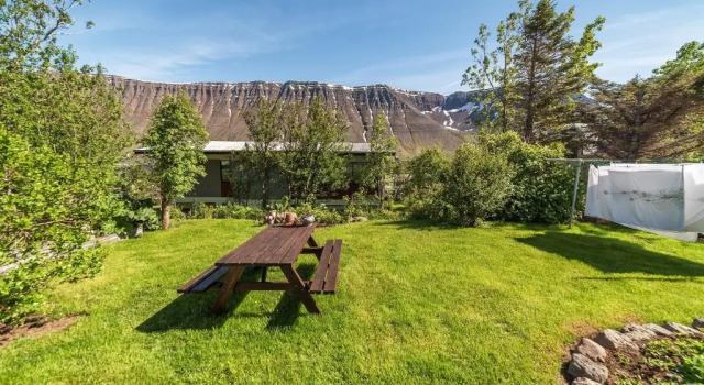 Студия Sólheimar Studio Apartment
