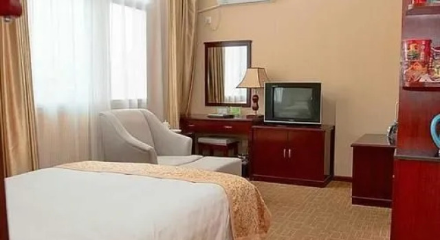 Triumph Power Hotel, Prenota Hotel Hotel a Hubei con parcheggio, Parcheggio