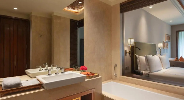 Двухместный номер Deluxe The Khyber Himalayan Resort & Spa