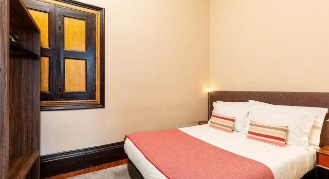 Charming Apartment in Porto's Heart, Забронировать Апартаменты/квартира Порту Регион Порту, рядом с Театр Coliseu do Porto