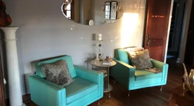 Holiday B&B, Book Bed and Breakfast Indianapolis Indiana
