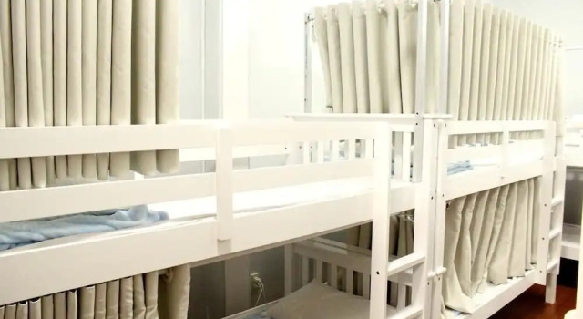 The Roost Hostel, Забронировать Хостел Отели Района 11 с завтраком, Завтраки