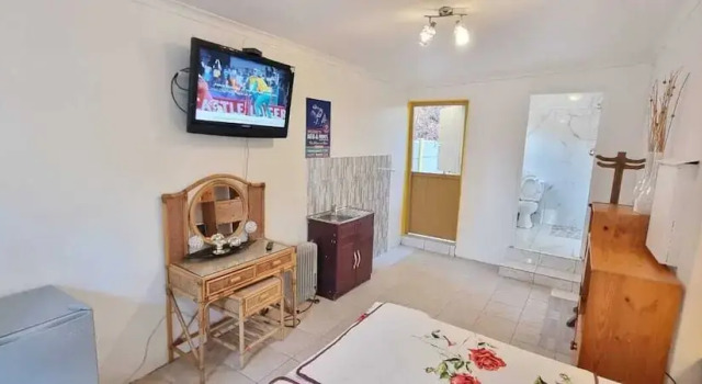 Neo & Ruks Guest Houses Boston, Book Guesthouse Cape Town Cape Peninsula