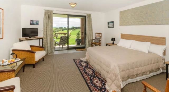 Springcurl Lodge, Забронировать Отель Отели Папакура 4 звезды, 4*