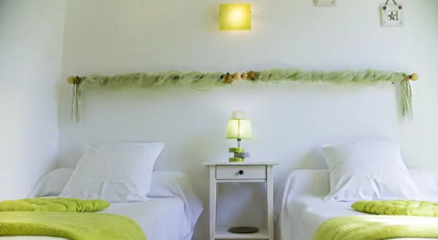 Трёхместный номер Standard с красивым видом из окна Hôtel Le Méditerranée