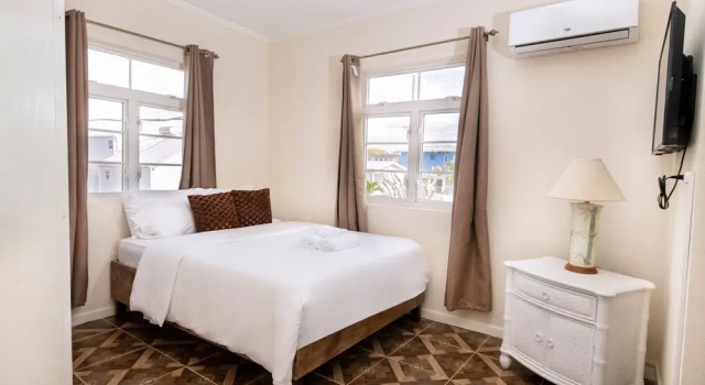Mariner Suites, Book Hotel 3-stjernede hoteller i Oistins, 3*