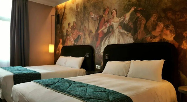 Четырёхместный номер Classic с видом на улицу Hotel De Guise Nancy Vieille Ville