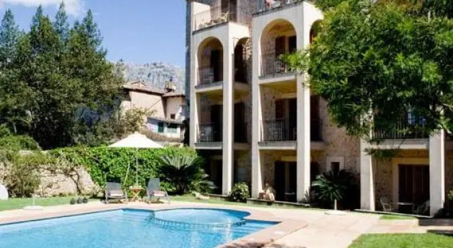 Run of House Hotel Cal Bisbe