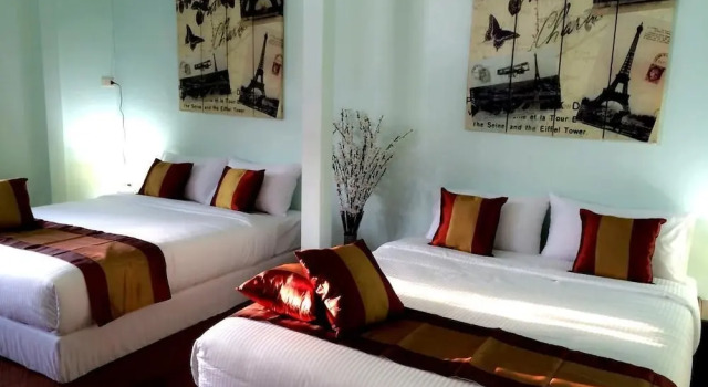 Коттедж Maliwan Holiday Home