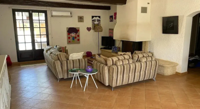 Коттедж Villa in Vidauban with Pool and BBQ