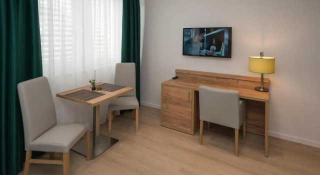 Апартаменты с балконом Apartment Düsseldorf Nord