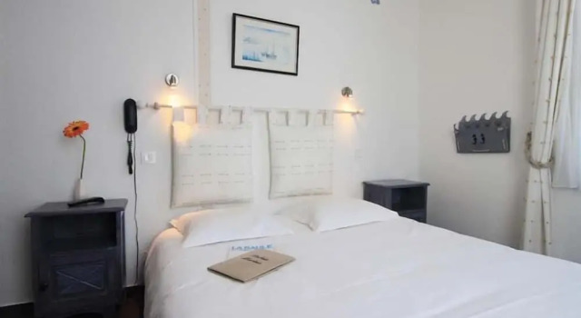 Семейный номер Standard Logis Hôtel Le Relais Marine