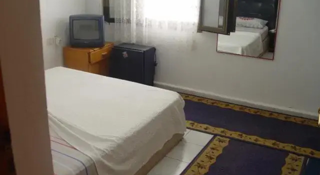 Hakan Pansiyon, Rezervovat Hotel Turgutreis 