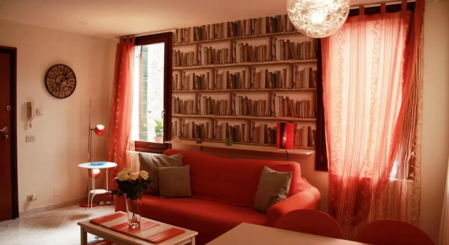 Апартаменты Bacanal Apartment